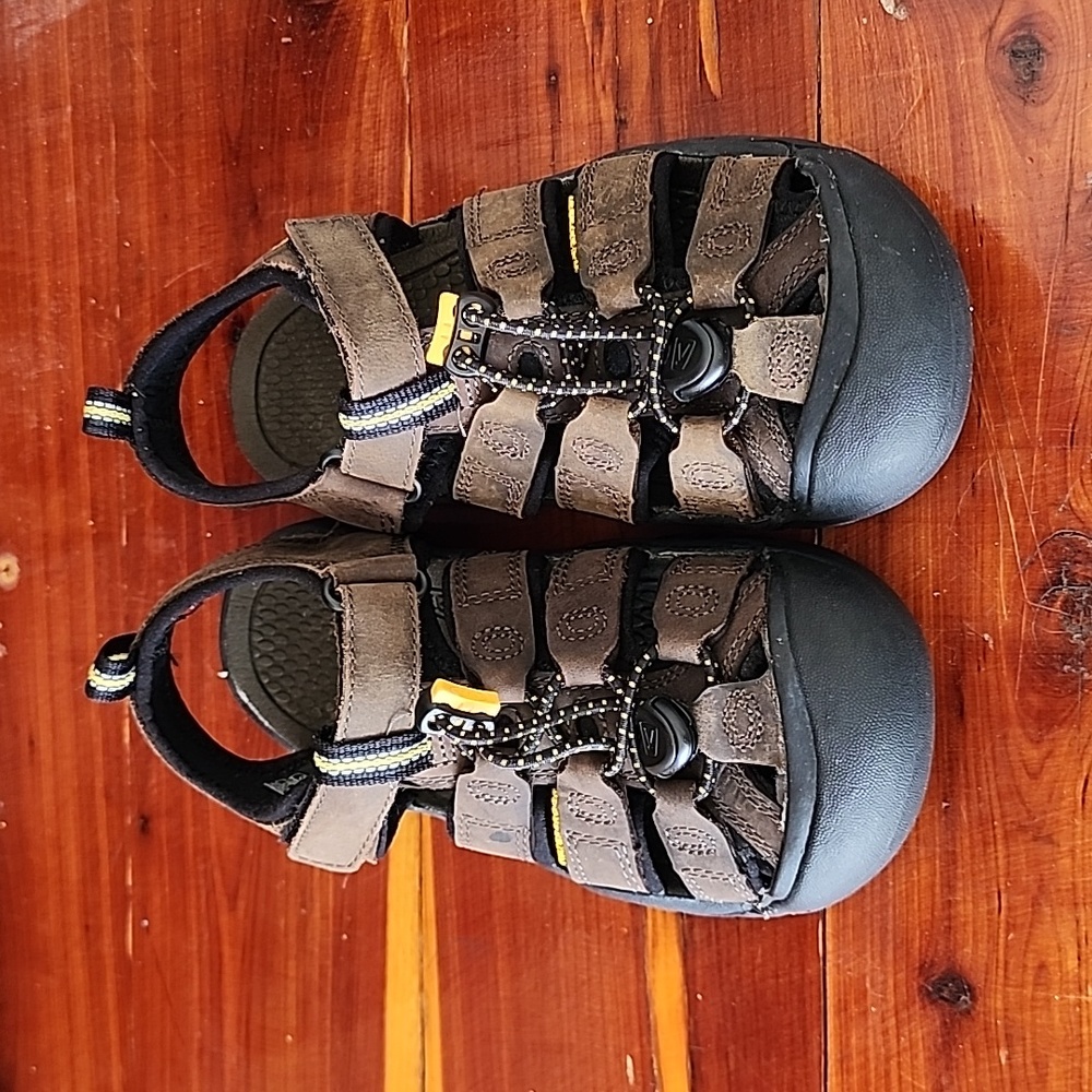 Boys Keen Sandals
